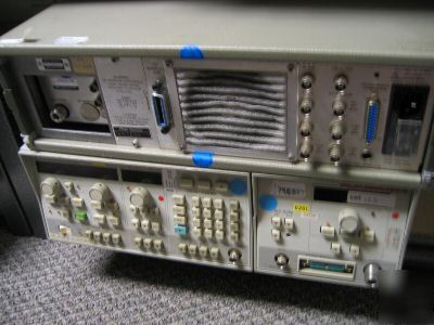 Hp 8350B w/ 83590A 2-20GHZ rf plug-in module 