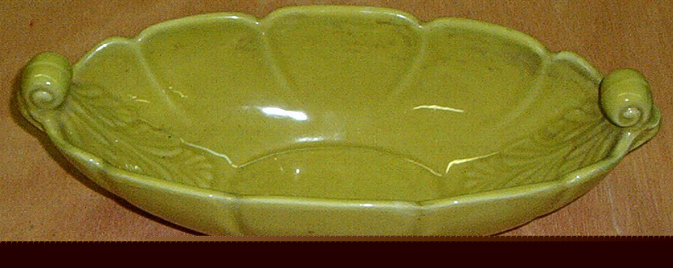 Abingdon ? double scroll console dish usa 532