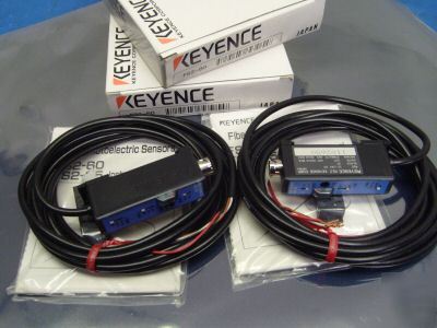 Keyence FS2-60 fiber photoelectric sensors