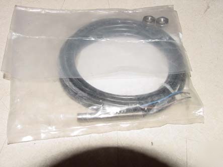 New 2PC siemens proximty sensor 3RG401-0AB00 