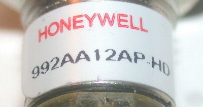 New honeywell proximity sensor model# 992AA12AP-hd