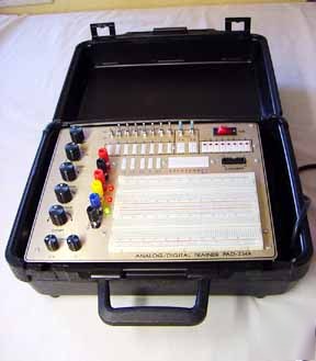 Digital / analog trainer pad-234 - r.s.r electronics