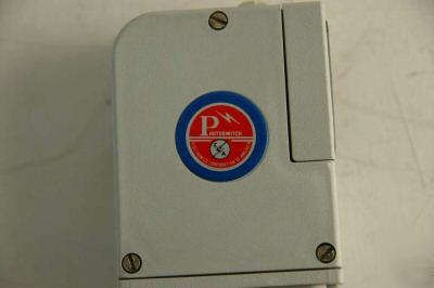 Photoswitch 42DRP-5000 - series 5000 blue line surplus