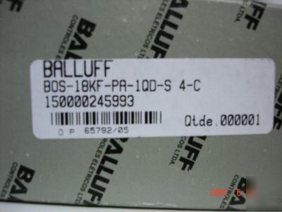 New balluff optic sensor - M12 connector - pnp output - 