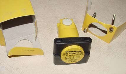 New turck proximity sensor NI30-K40SR-VP4X2