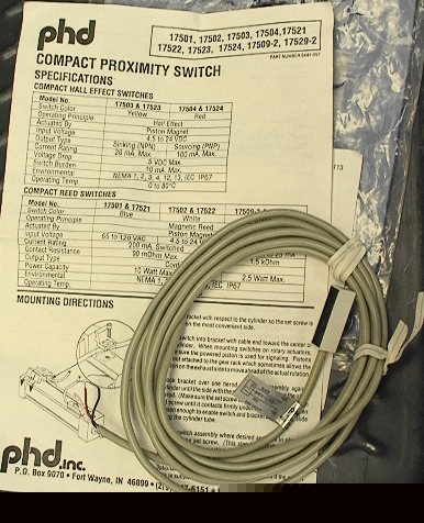 New phd compact proximity switch hall effect