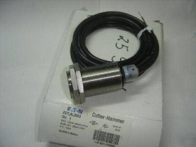Cutler-hammer E57LAL30A2 tubular induc prox 