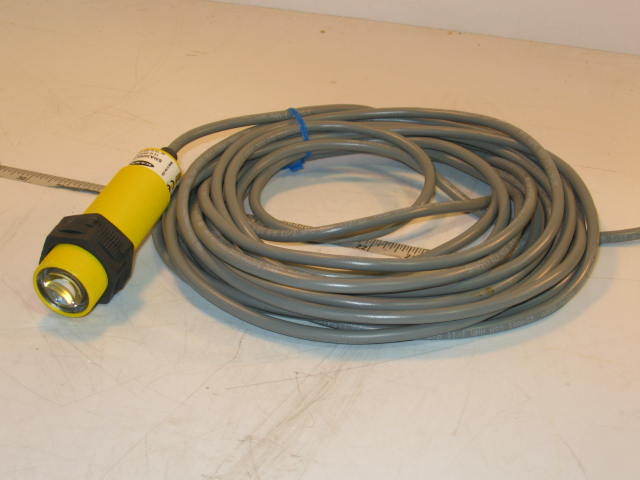 Banner barrel sensor emitter SMA30PELB w/30' cable