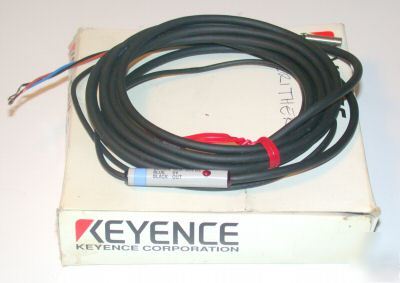 New keyence proximity sensor amp-in-cable model# em-038