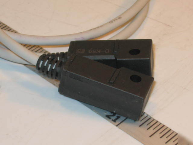 New pair of smc pneumatic sensors switches d-K59