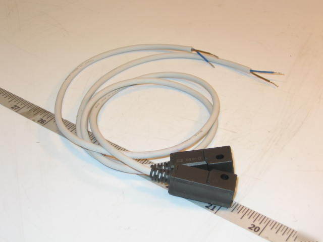 New pair of smc pneumatic sensors switches d-K59