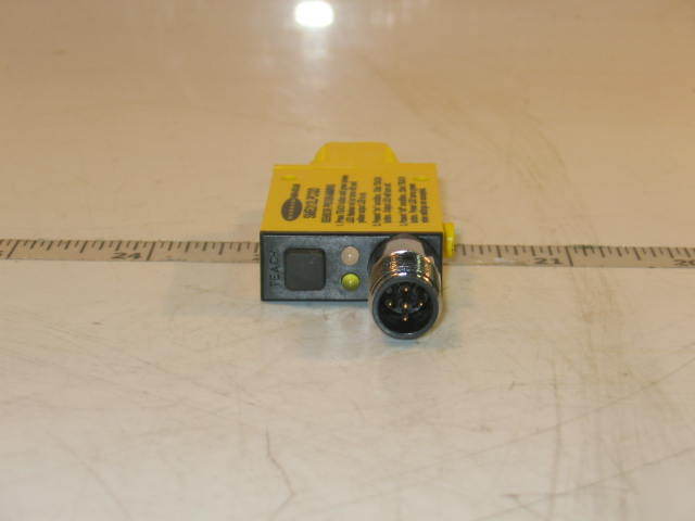 Banner mini-beam expert sensor SME312LPCQD